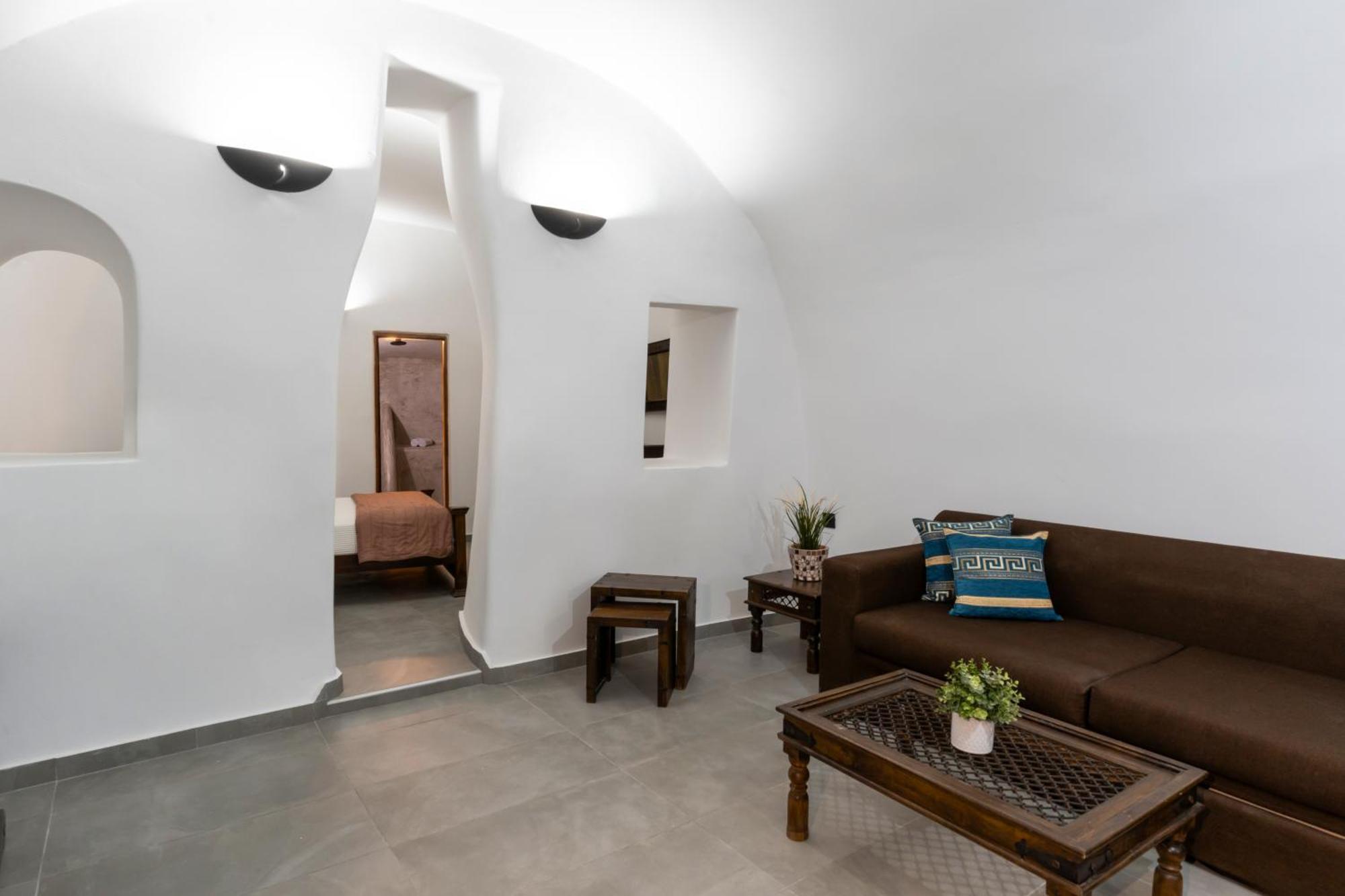 Enalion Suites Oia  Exterior photo