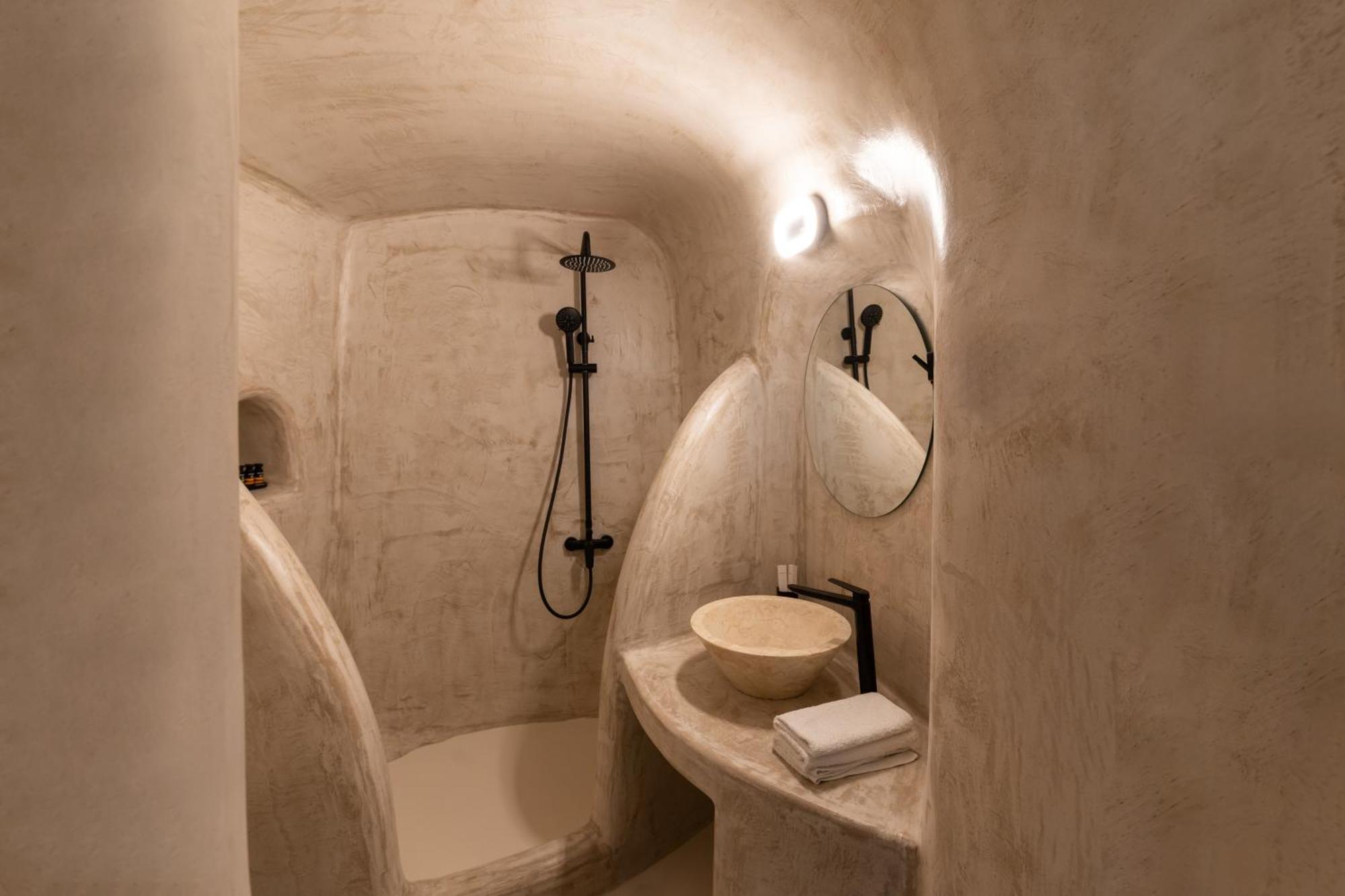 Enalion Suites Oia  Exterior photo