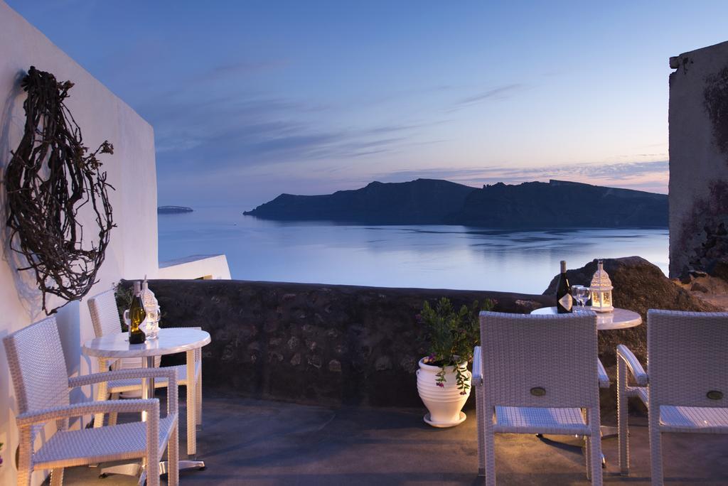 Enalion Suites Oia  Exterior photo